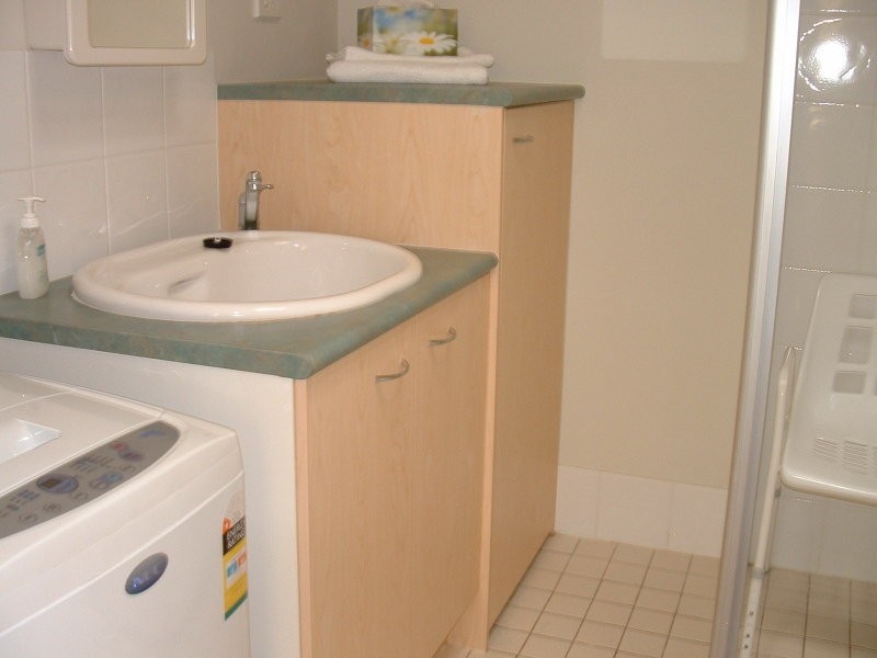 Unit 6/56 Biggs Avenue, Beachmere QLD 4510