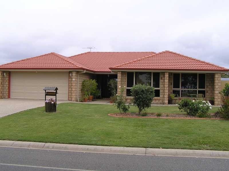 74 Biggs Avenue, Beachmere QLD 4510
