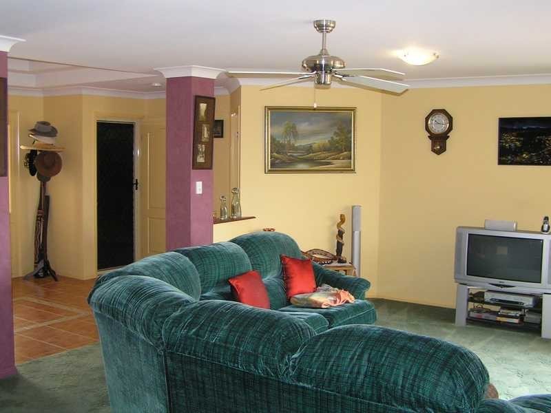 74 Biggs Avenue, Beachmere QLD 4510