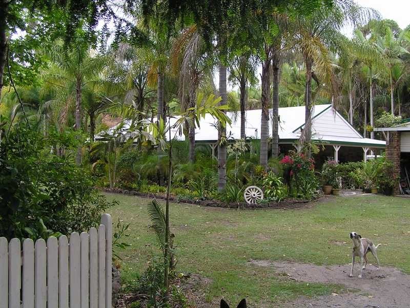 108 Wallace Road, Beachmere QLD 4510