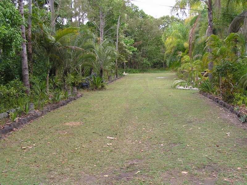 108 Wallace Road, Beachmere QLD 4510