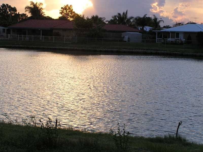 82 Biggs Avenue, Beachmere QLD 4510