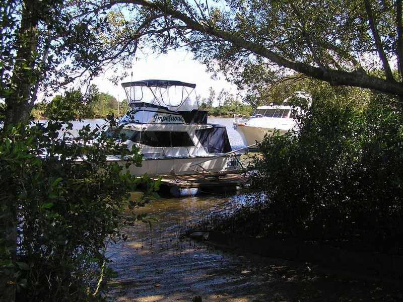 379 Beachmere Road, Beachmere QLD 4510