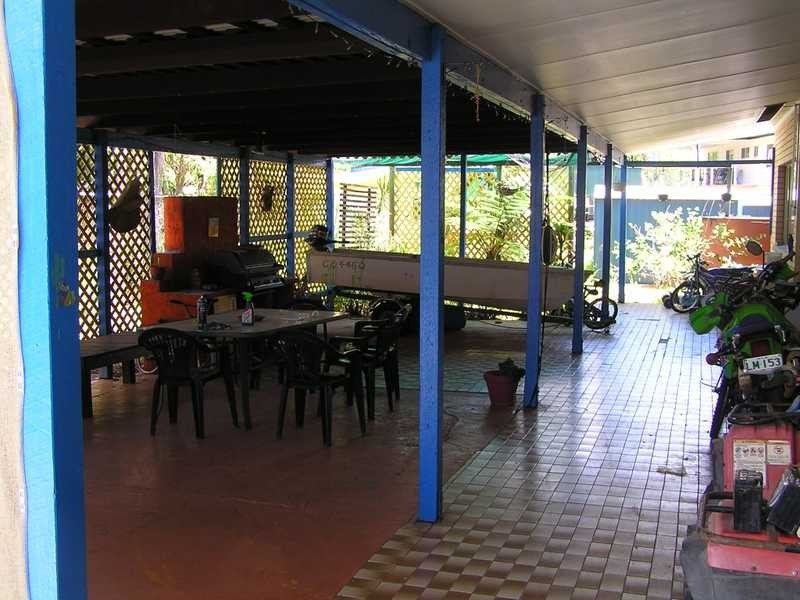 6 Bryant Street, Beachmere QLD 4510