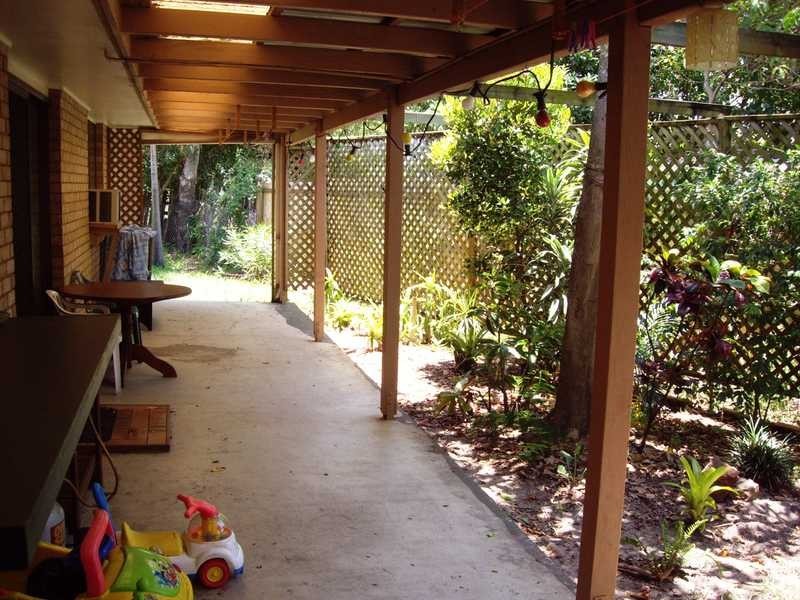 7 Siska Court, Beachmere QLD 4510