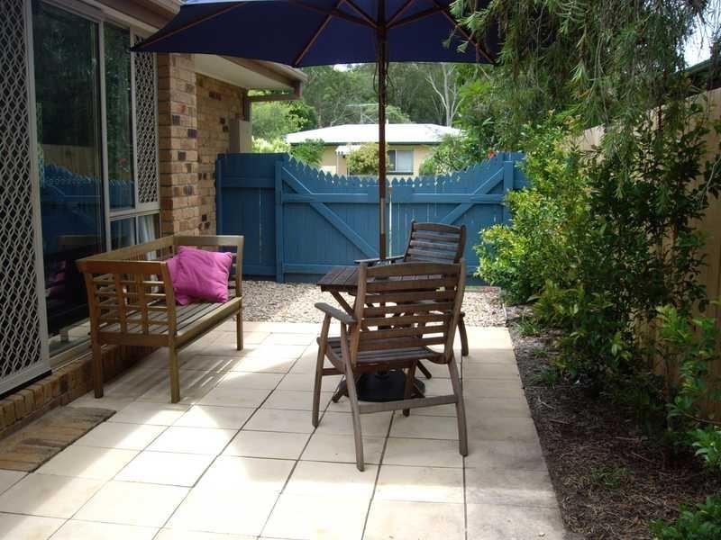 12 Patrick Street, Beachmere QLD 4510