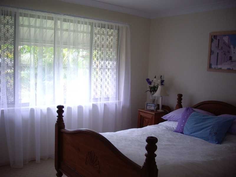 12 Patrick Street, Beachmere QLD 4510