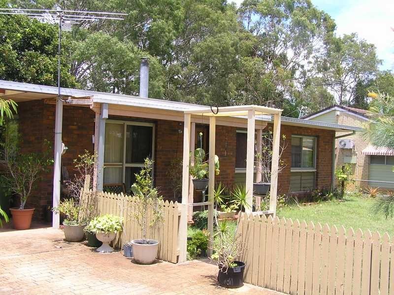 12 Progress Avenue, Beachmere QLD 4510