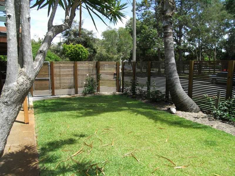 16 First Avenue, Beachmere QLD 4510