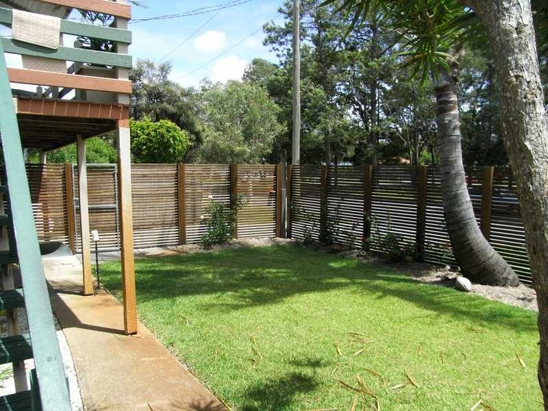 16 First Avenue, Beachmere QLD 4510