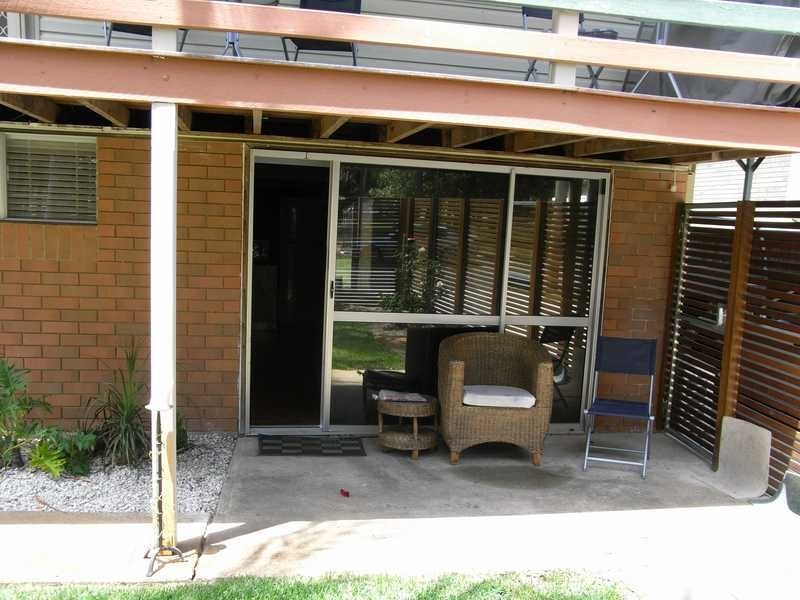 16 First Avenue, Beachmere QLD 4510