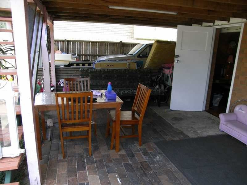 16 First Avenue, Beachmere QLD 4510