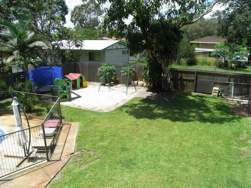 16 First Avenue, Beachmere QLD 4510