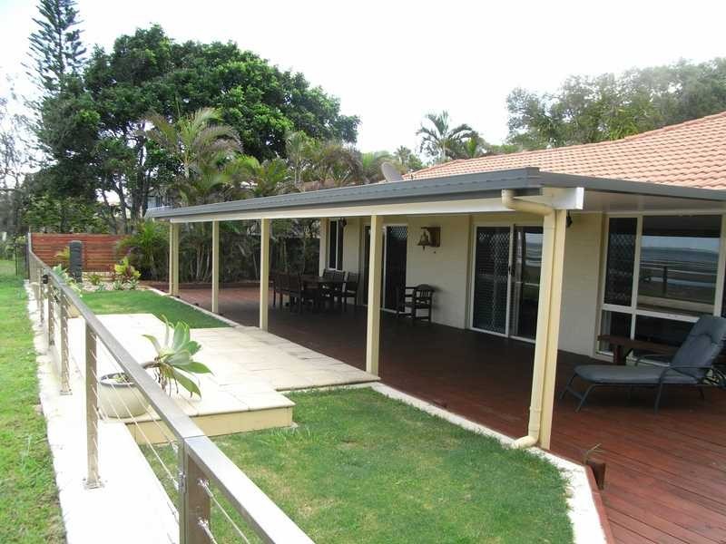 27 Grace Street, Beachmere QLD 4510