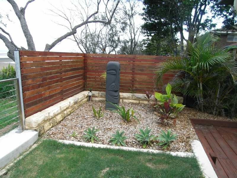 27 Grace Street, Beachmere QLD 4510