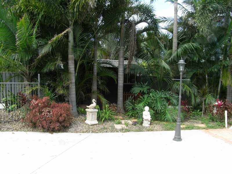 27 Grace Street, Beachmere QLD 4510