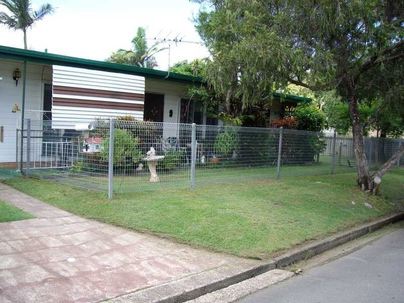 1 Paradise Road, Bongaree QLD 4507