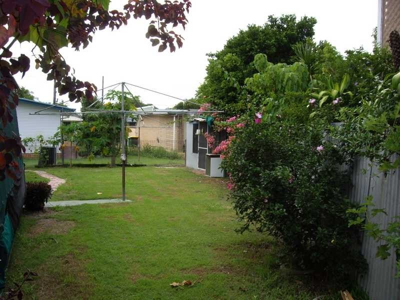 1 Paradise Road, Bongaree QLD 4507