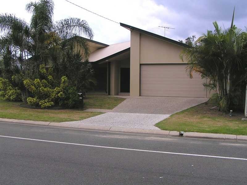 13 Saint Smith Road, Beachmere QLD 4510