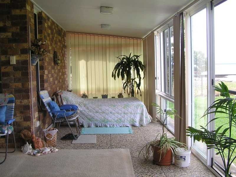 14 Bayside Drive, Beachmere QLD 4510