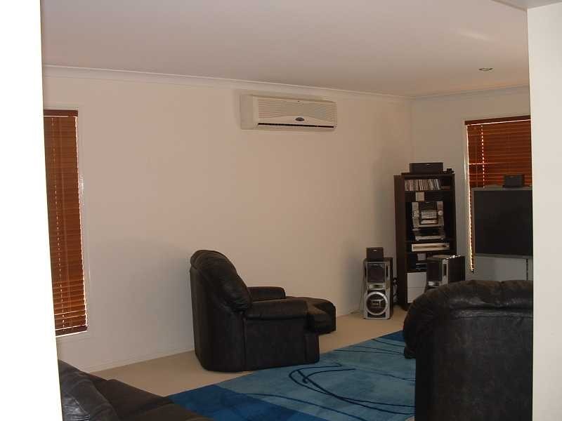 16 Second Avenue, Beachmere QLD 4510