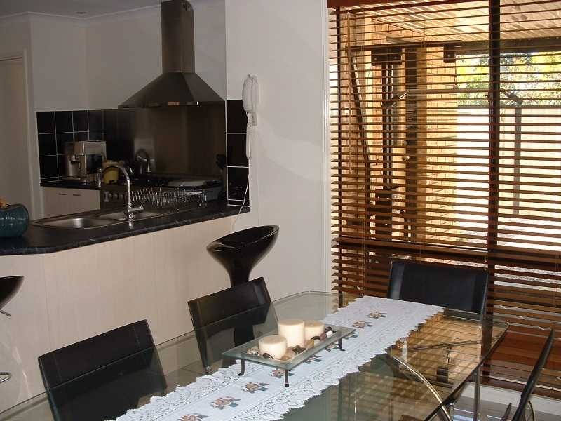 16 Second Avenue, Beachmere QLD 4510