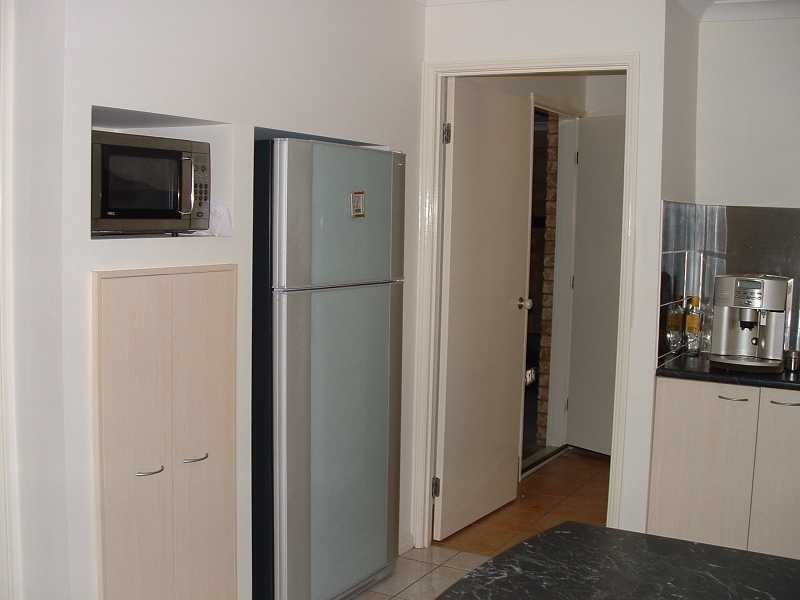 16 Second Avenue, Beachmere QLD 4510