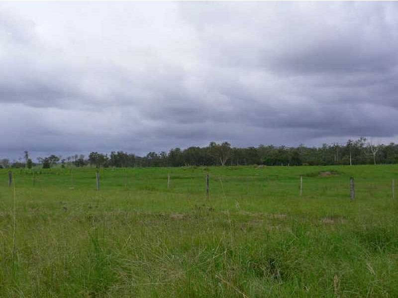 930 Cove Road, Woodford QLD 4514