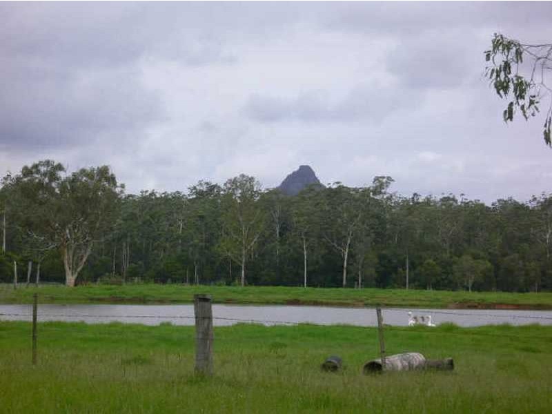 930 Cove Road, Woodford QLD 4514