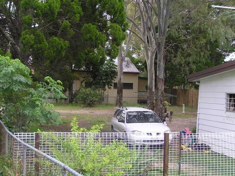 6 Moreton Terrace, Beachmere QLD 4510