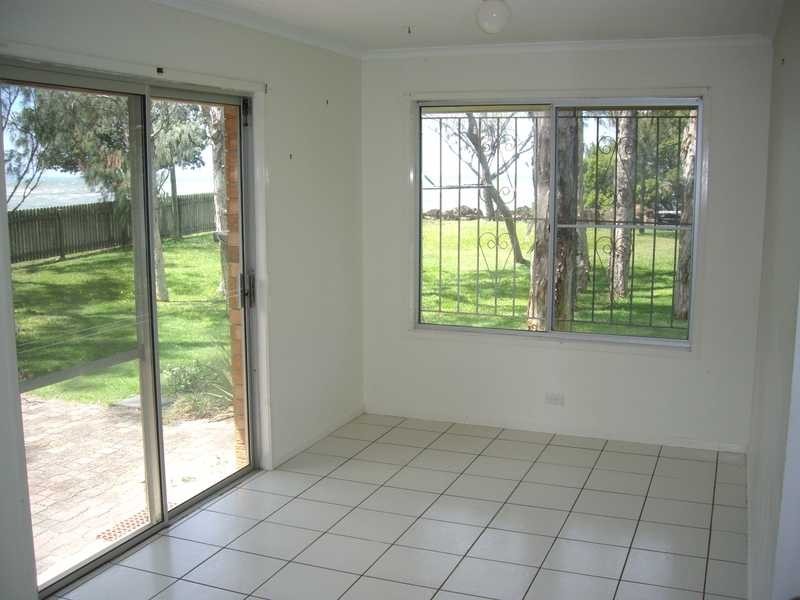 22 Bayside Drive, Beachmere QLD 4510