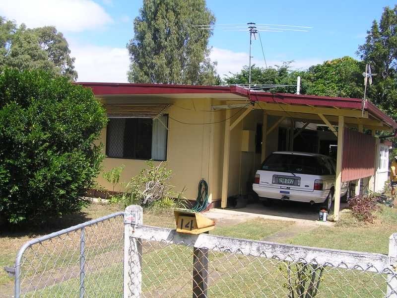 14 Lalroy Street, Beachmere QLD 4510