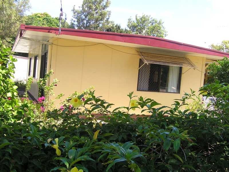 14 Lalroy Street, Beachmere QLD 4510