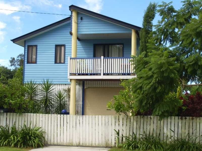 15 Saint Smith Road, Beachmere QLD 4510