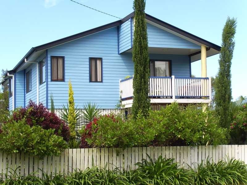 15 Saint Smith Road, Beachmere QLD 4510