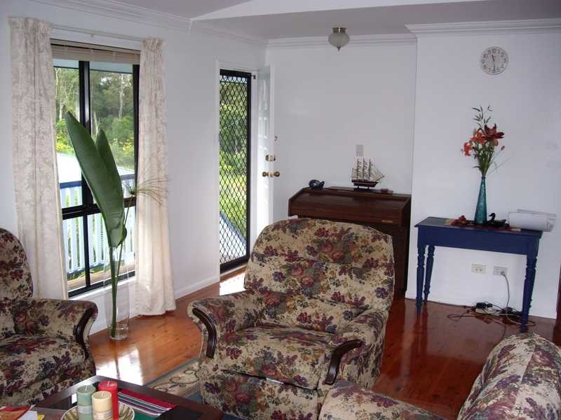 15 Saint Smith Road, Beachmere QLD 4510