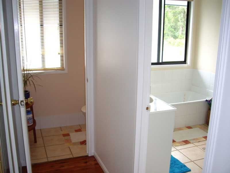 15 Saint Smith Road, Beachmere QLD 4510