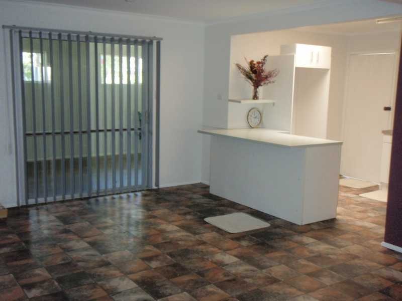 13 Trevor Street, Beachmere QLD 4510