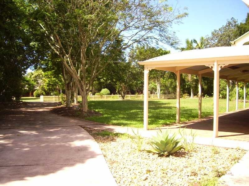 37 Ann Maree Drive, Beachmere QLD 4510