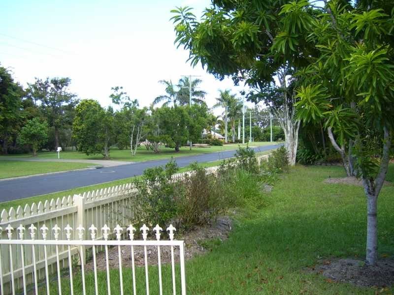 37 Ann Maree Drive, Beachmere QLD 4510