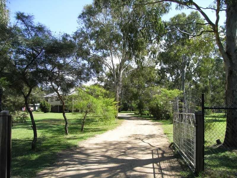 191 Campbell Parade, Beachmere QLD 4510