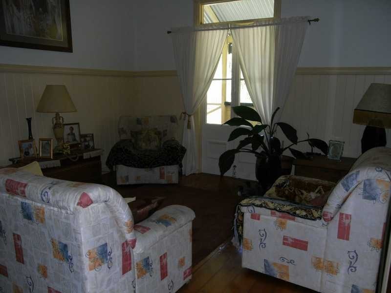 191 Campbell Parade, Beachmere QLD 4510