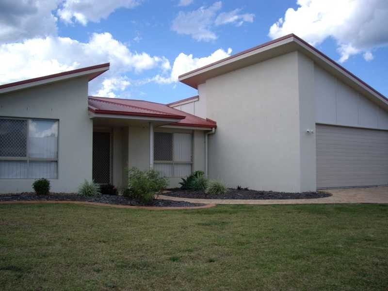 18 Karora Road, Beachmere QLD 4510