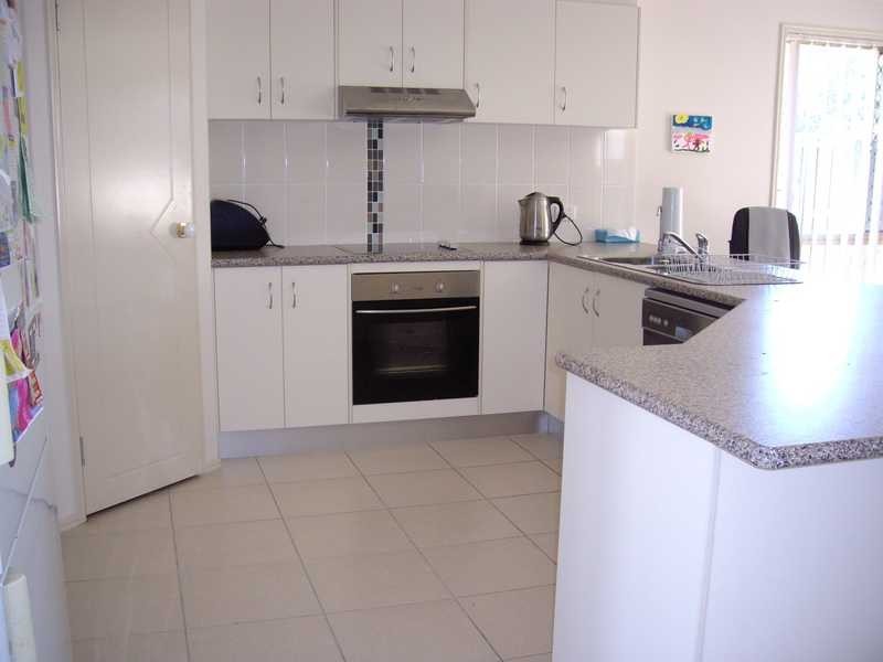 18 Karora Road, Beachmere QLD 4510