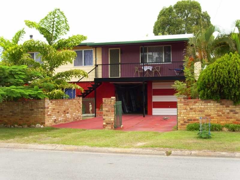 16 Fiona Street, Beachmere QLD 4510