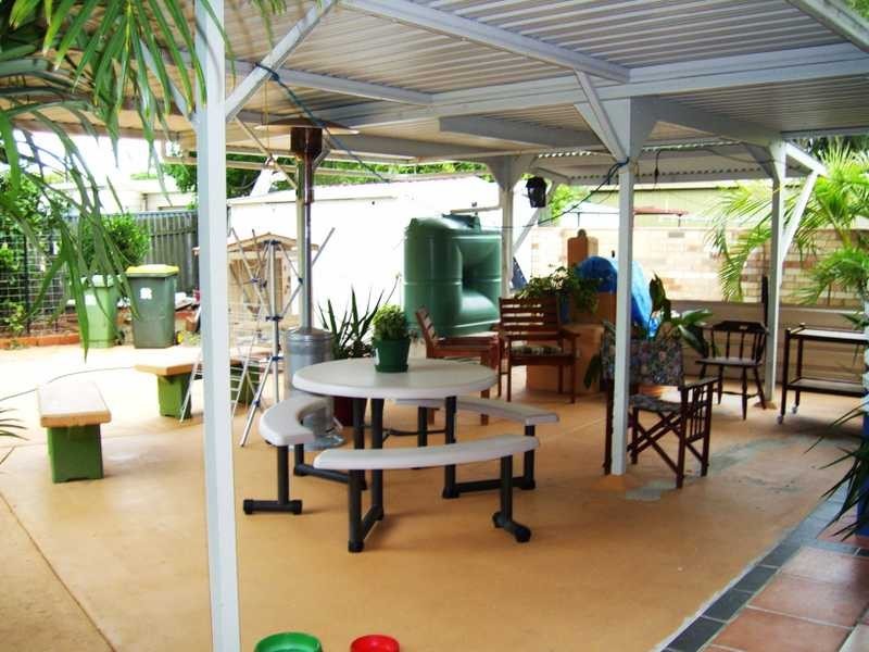 16 Fiona Street, Beachmere QLD 4510