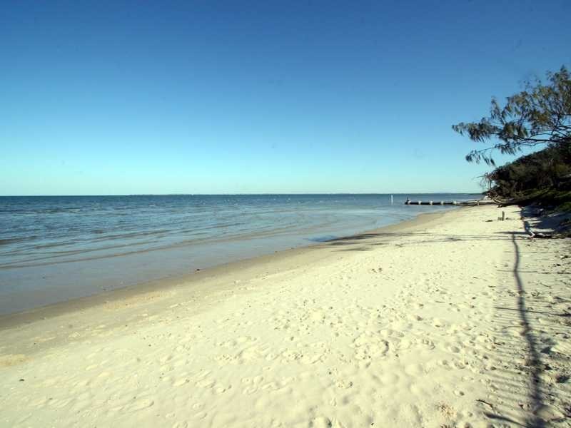 12 Gretel Drive, Beachmere QLD 4510