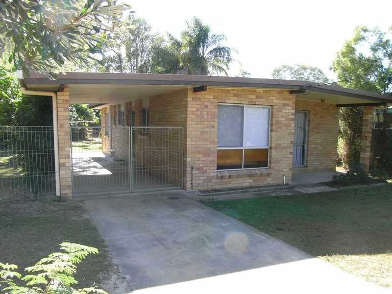 5 Lalroy Street, Beachmere QLD 4510