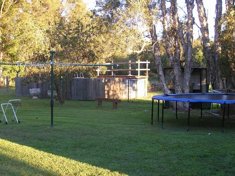 280 Peel Road, Beachmere QLD 4510
