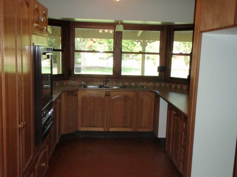 37 Ann-Maree Drive, Beachmere QLD 4510